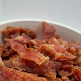 SMACZKI KRÓLICZE BEZ KOŚCI (UWAGA- WOREK VACUM 100G - CENA 9,90 ZŁ ZA OPAKOWANIE)